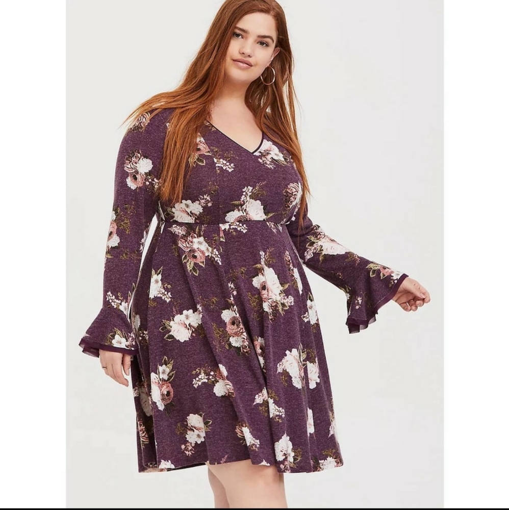 Torrid Purple Wine Floral Hacci Skater Dress Plus Size 3/3X Knee length